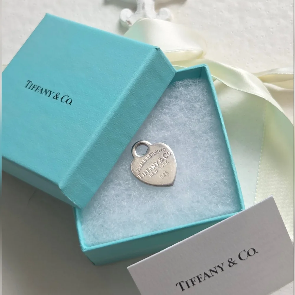 Tiffany & Co. Silver Heart Charm - Picture 1 of 2